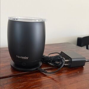 Nextmug Black Smart Mug with Charger